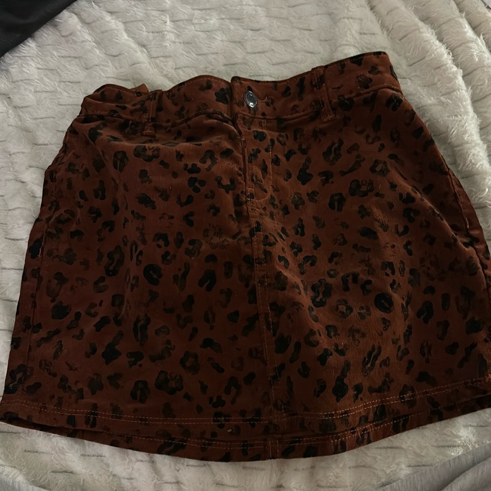 Lopped print skirt never worn